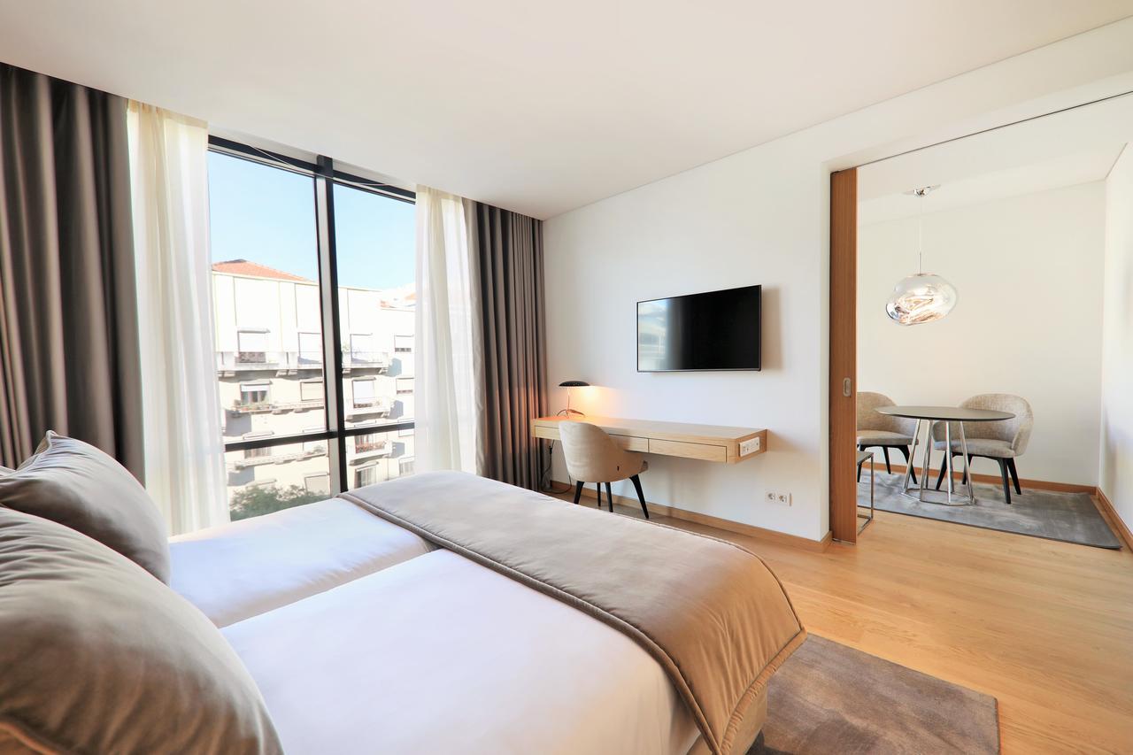 Iberostar Selection Lisboa Otel Dış mekan fotoğraf A room at the hotel